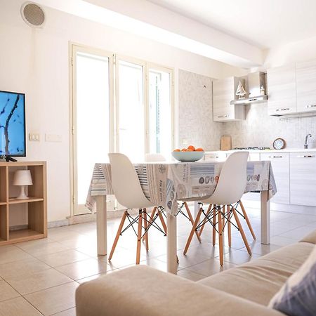 Appartamento Attico Terrazza Cielomare Seaview Pozzallo Esterno foto