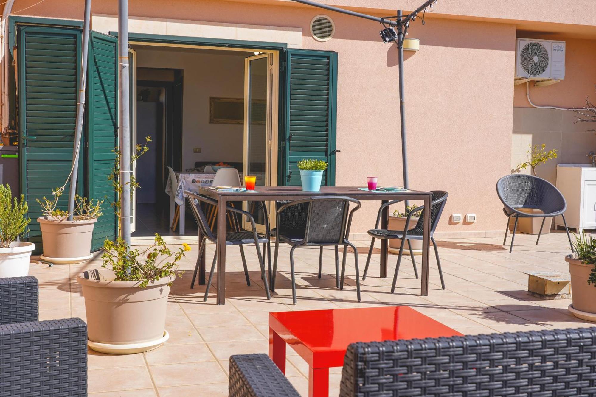 Appartamento Attico Terrazza Cielomare Seaview Pozzallo Esterno foto